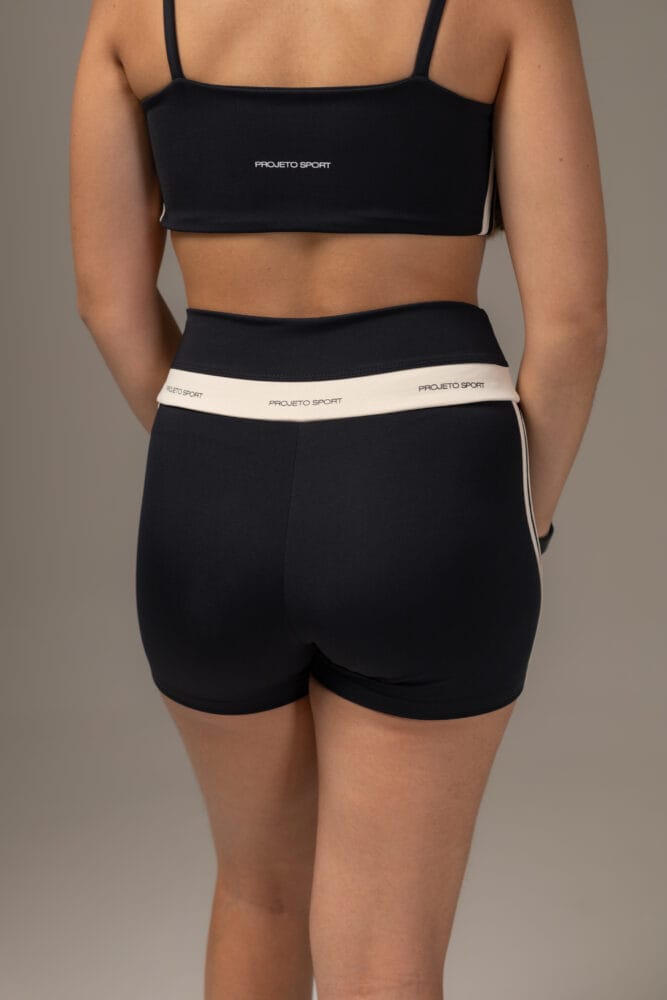 Short cross preto com viés duplo off-white