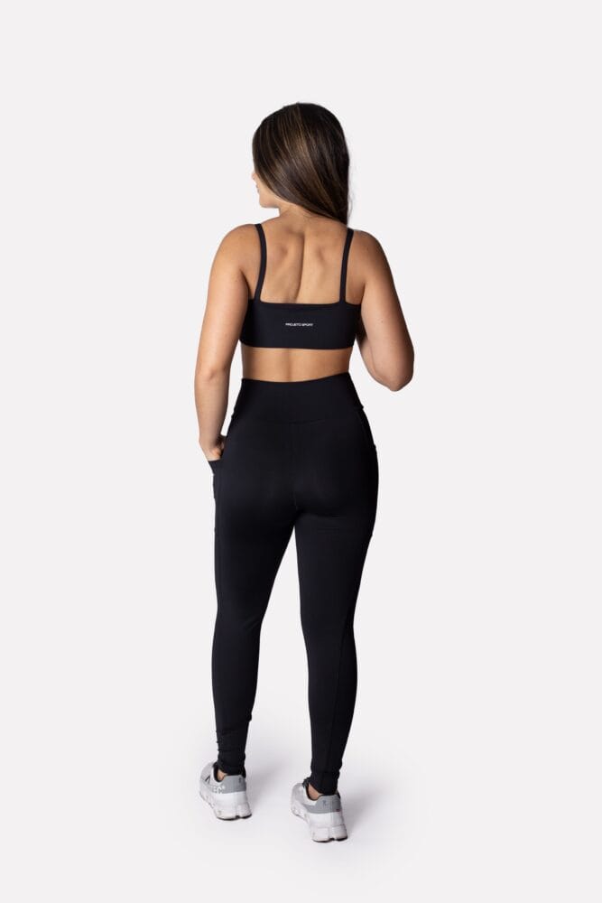 Legging preto com bolso lateral