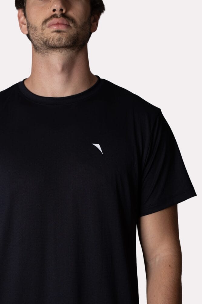Camiseta masculina preta poliamida