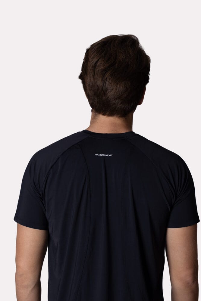 Camiseta masculina preta tech modal