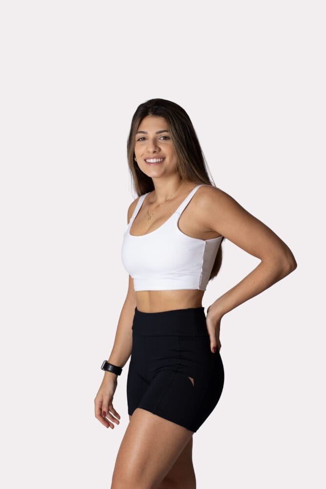 Top branco de alça larga