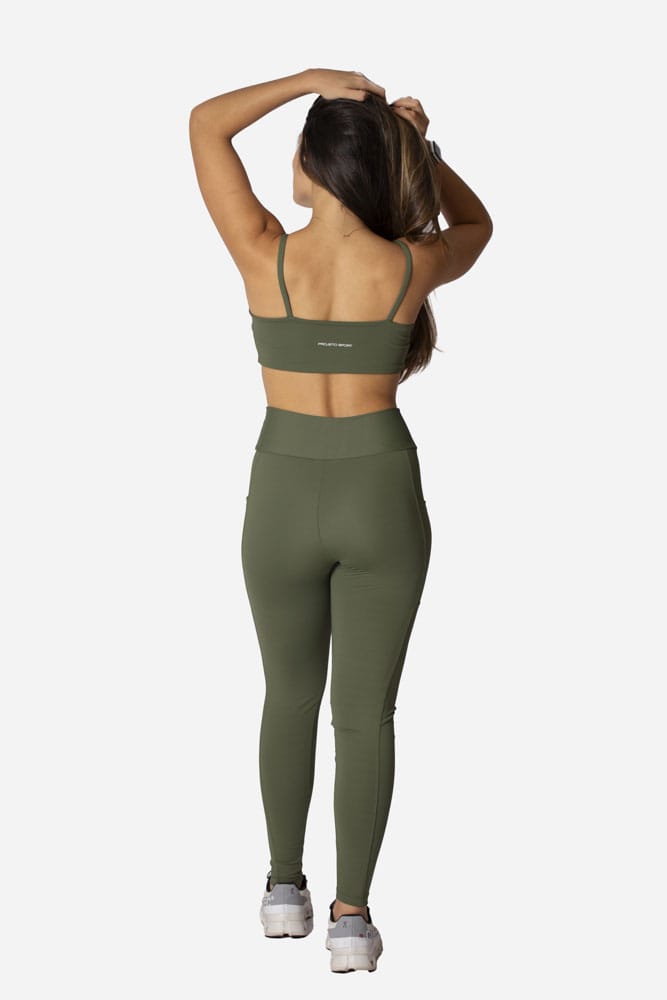 Legging verde escuro com bolso lateral
