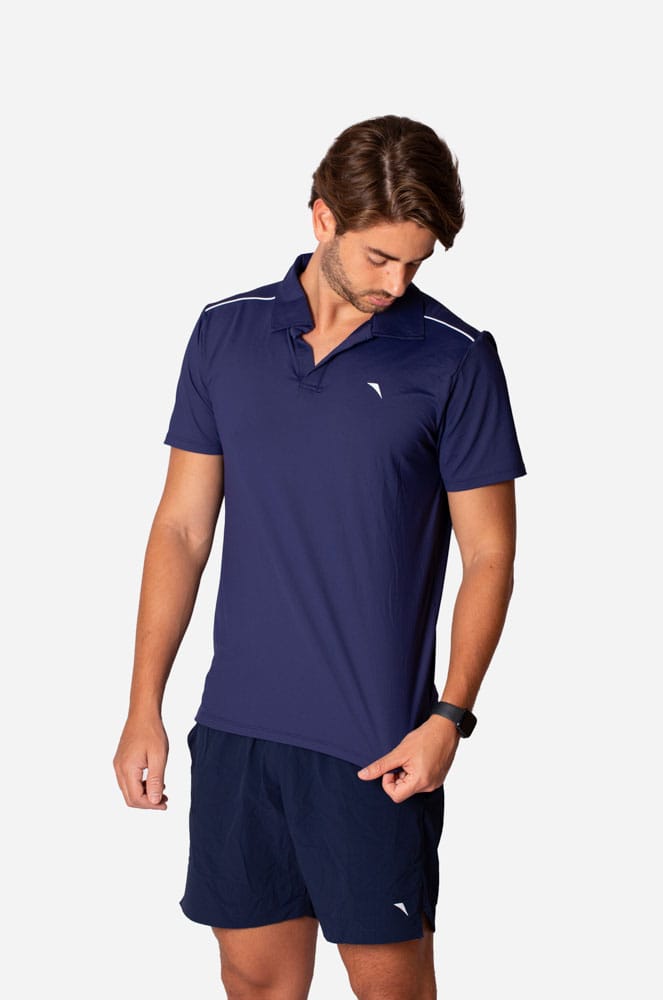 Camiseta polo italiana marinho sem botão e com viés branco