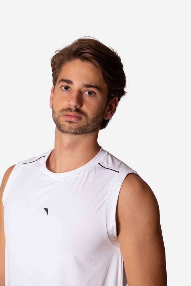 Regata masculina branca tech modal com viés preto